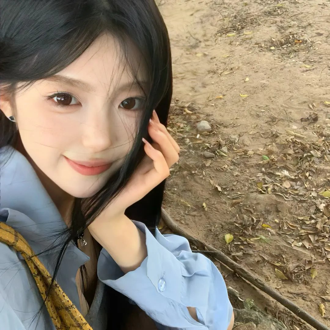 花蕊恋春风